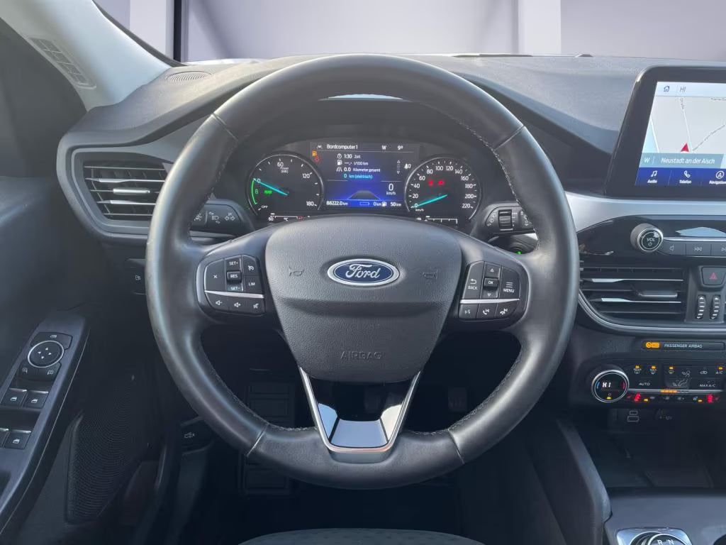 FORD Kuga 2.5 PHEV Cool &amp; Connect (Paquete Invierno)