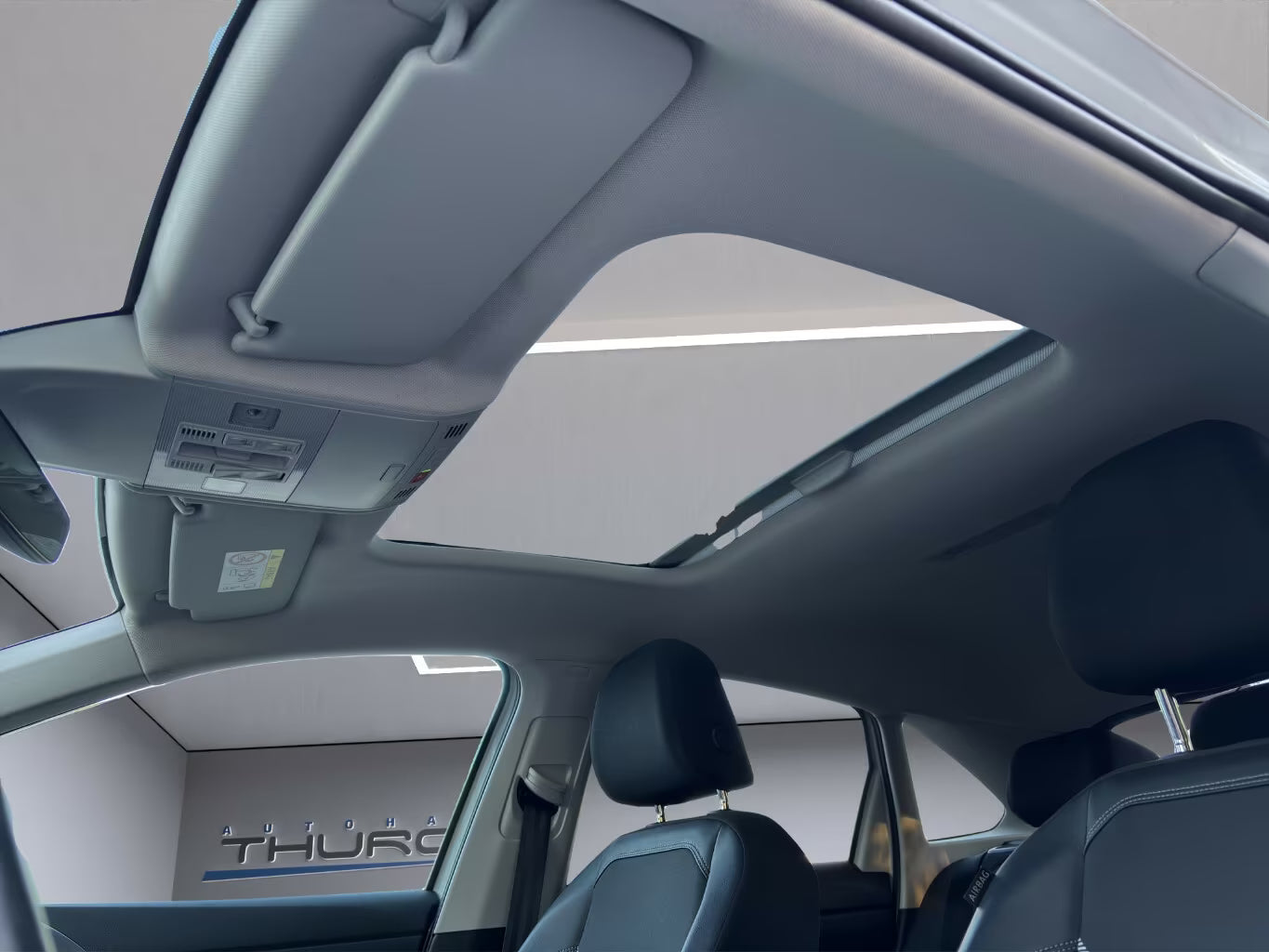 VOLKSWAGEN Taigo 1.0 TSI Style (Matrix LED &amp; Techo Panorámico)