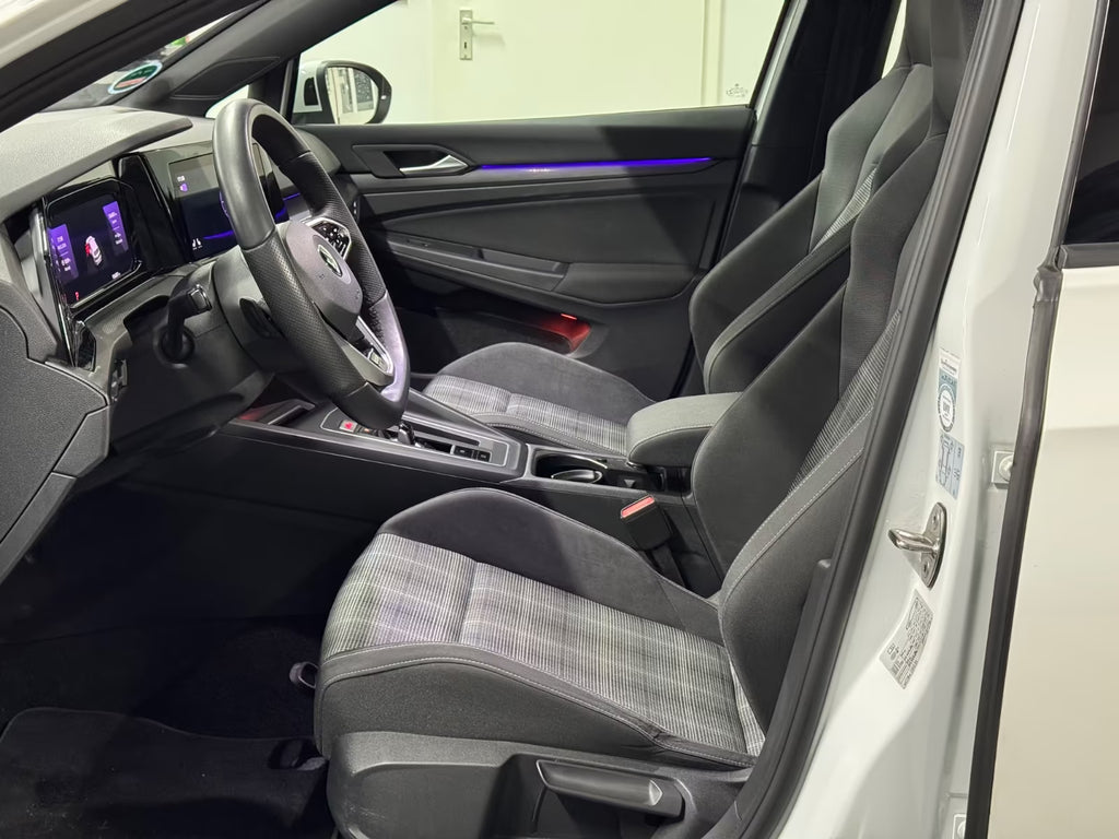 VOLKSWAGEN Golf VIII GTD 2.0 TDI (200 CV)