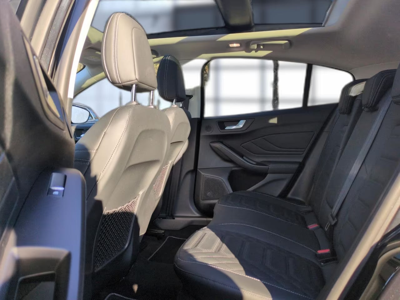 FORD Focus 1.0 EcoBoost Active Vignale Automático