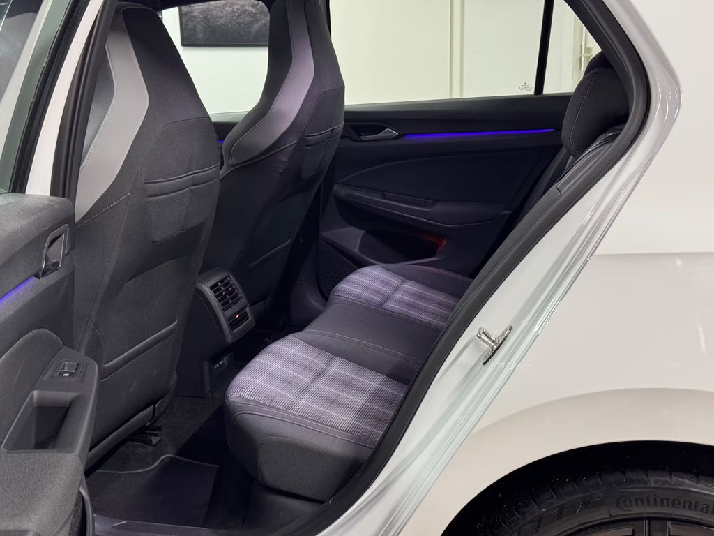 VOLKSWAGEN Golf VIII GTD 2.0 TDI (200 CV)