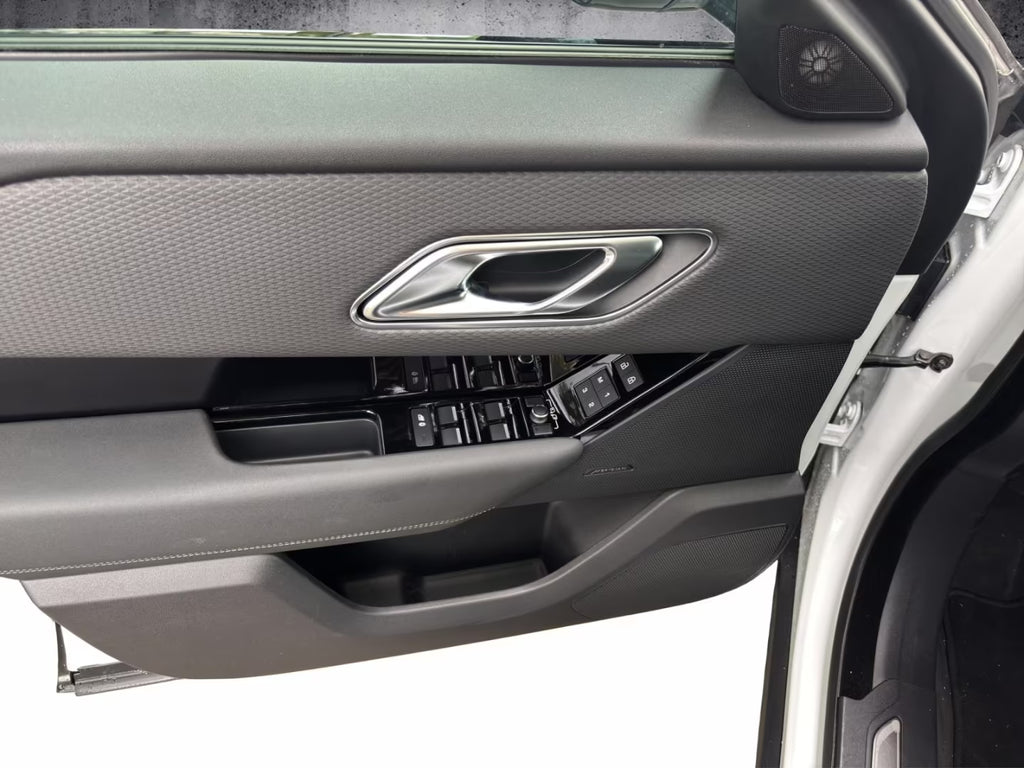Range Rover Velar D300 SE