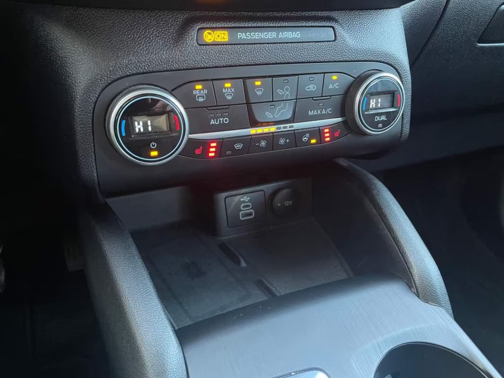 FORD Kuga 2.5 PHEV Cool &amp; Connect (Paquete Invierno)