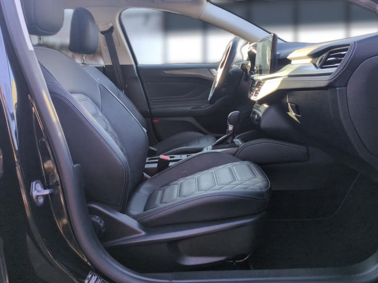 FORD Focus 1.0 EcoBoost Active Vignale Automático