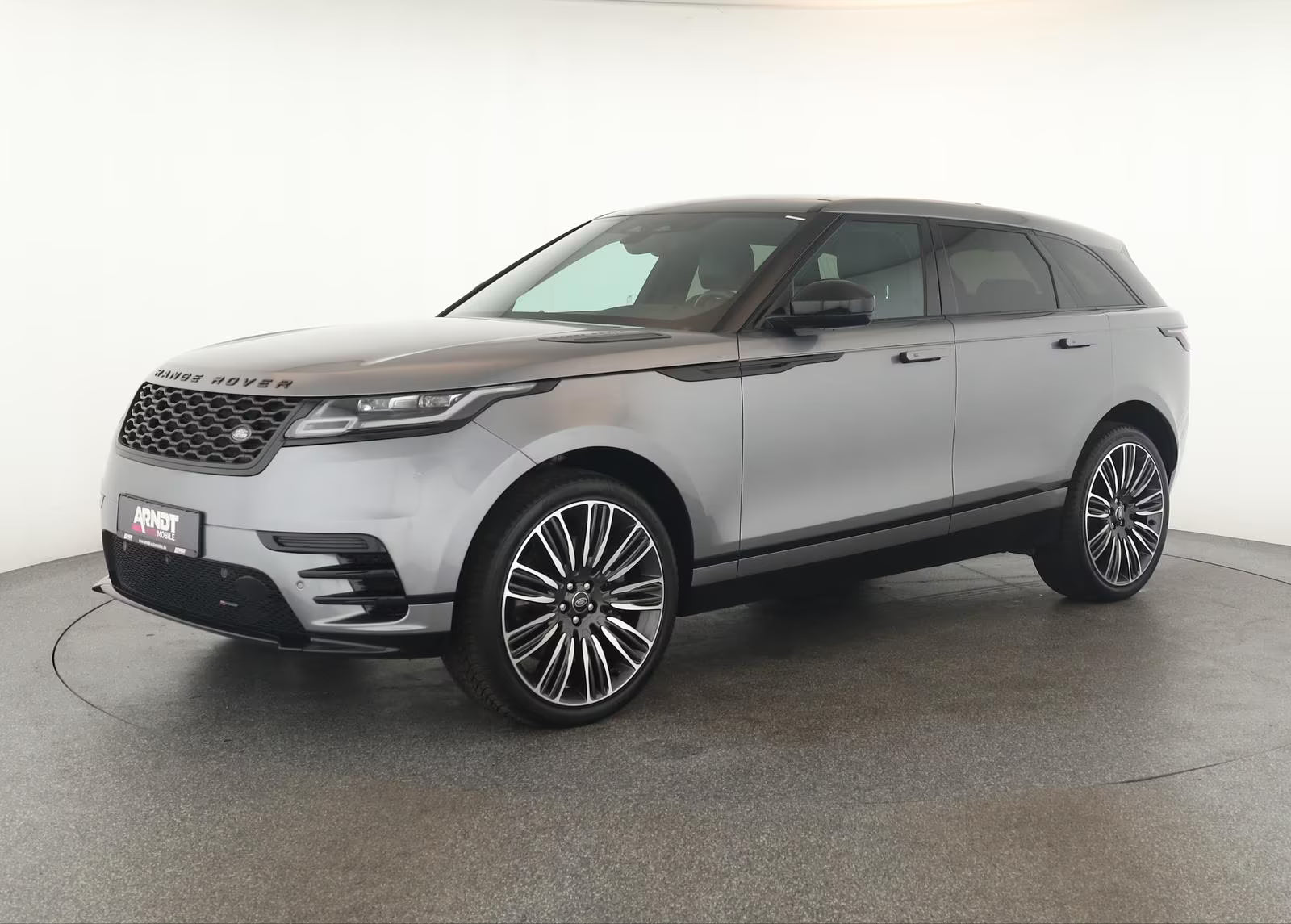 Range Rover Velar D300 SE
