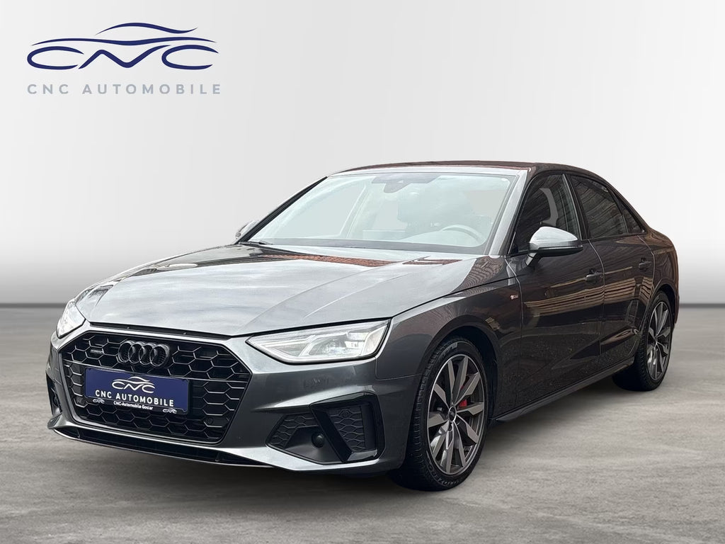 AUDI A4 40 TFSI quattro S line Black Style