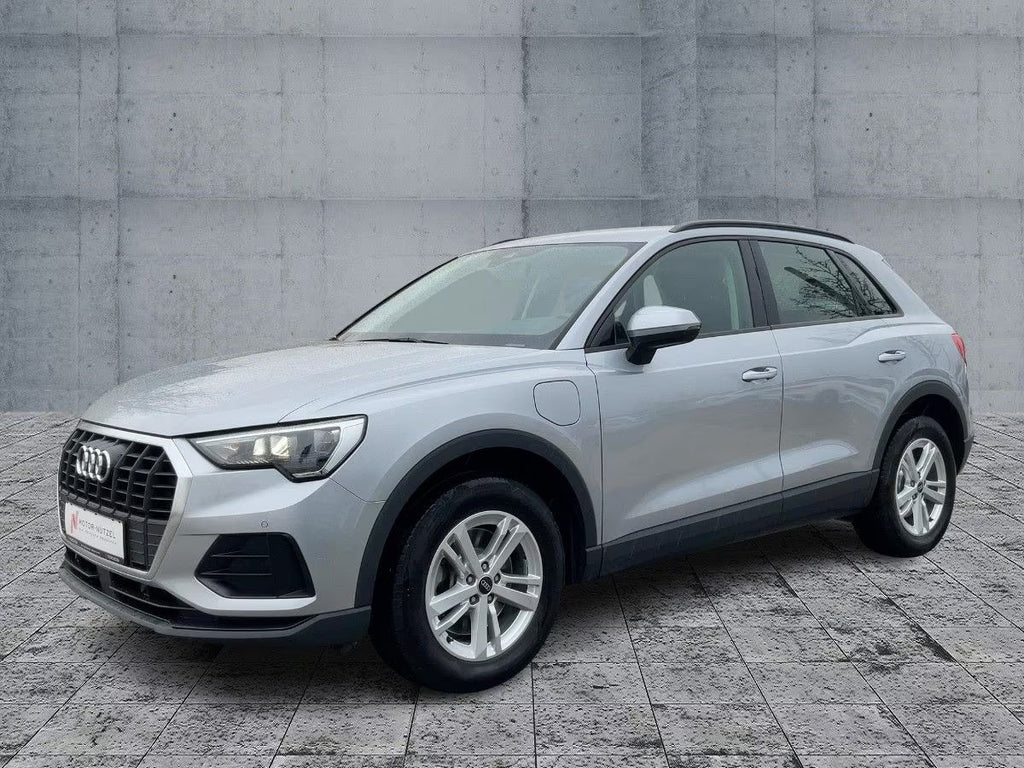 AUDI Q3 45 TFSI e Híbrido Enchufable (245 CV)