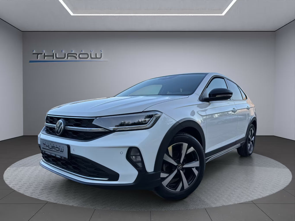 VOLKSWAGEN Taigo 1.0 TSI Style (Matrix LED &amp; Techo Panorámico)