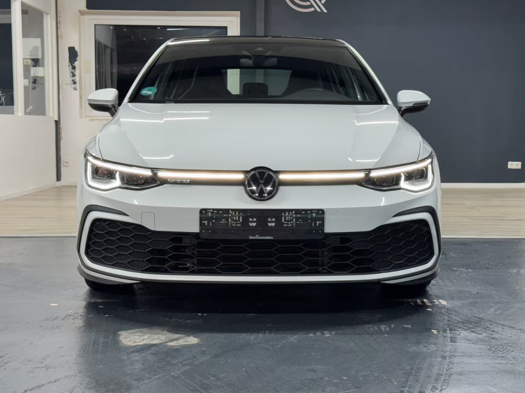 VOLKSWAGEN Golf VIII GTD 2.0 TDI (200 CV)