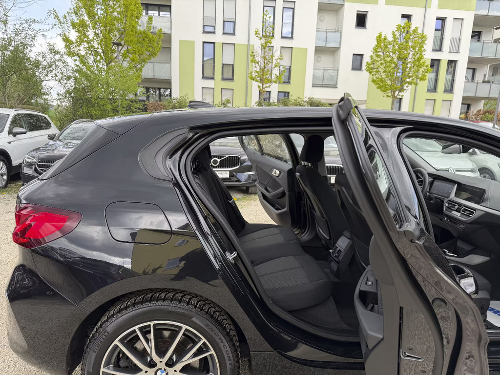 BMW 120d Steptronic Advantage (2023)