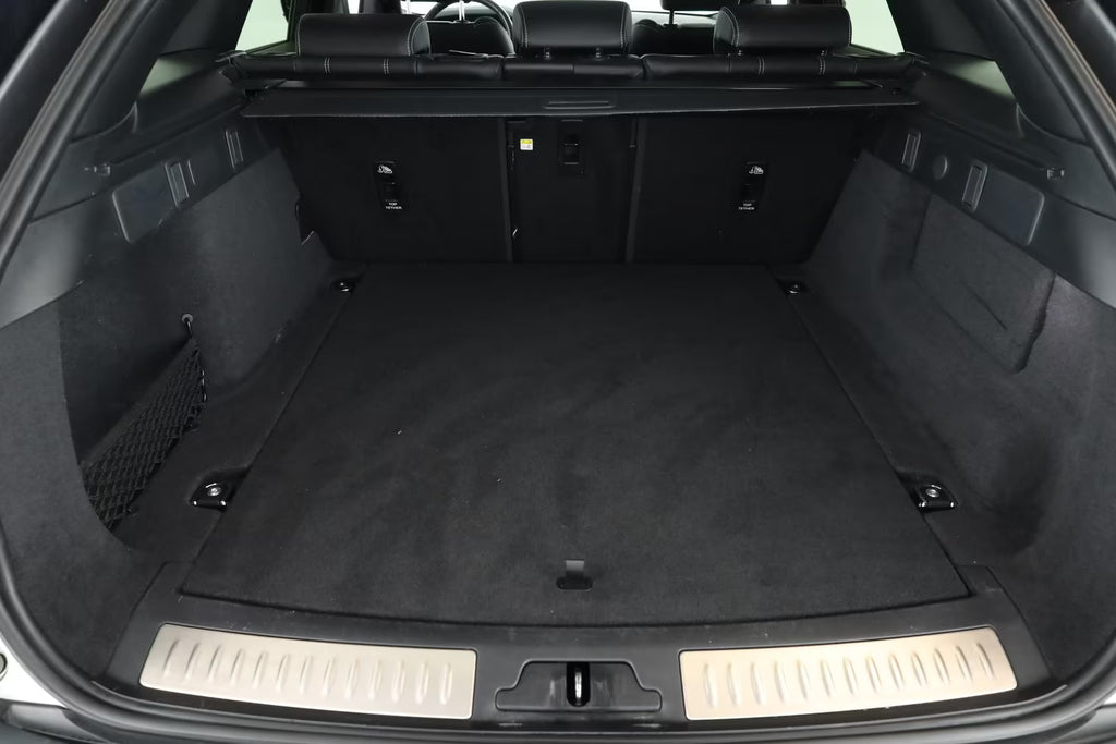 Range Rover Velar D300 SE