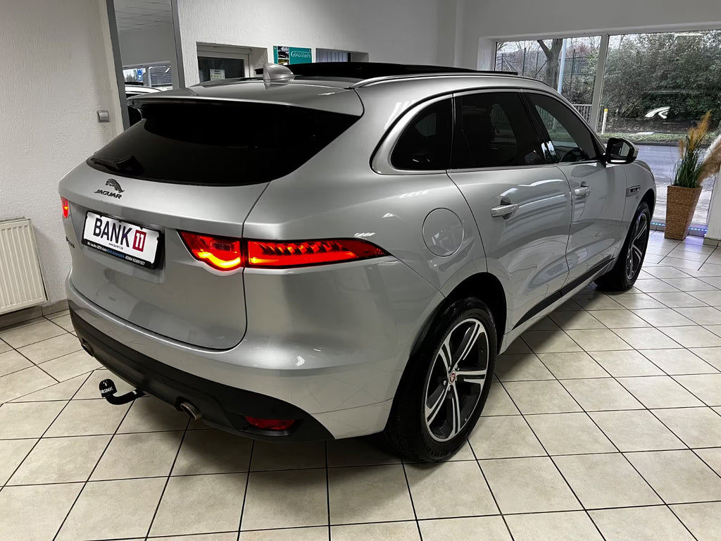 JAGUAR F-Pace 2.0 AWD R-Sport (250 CV)