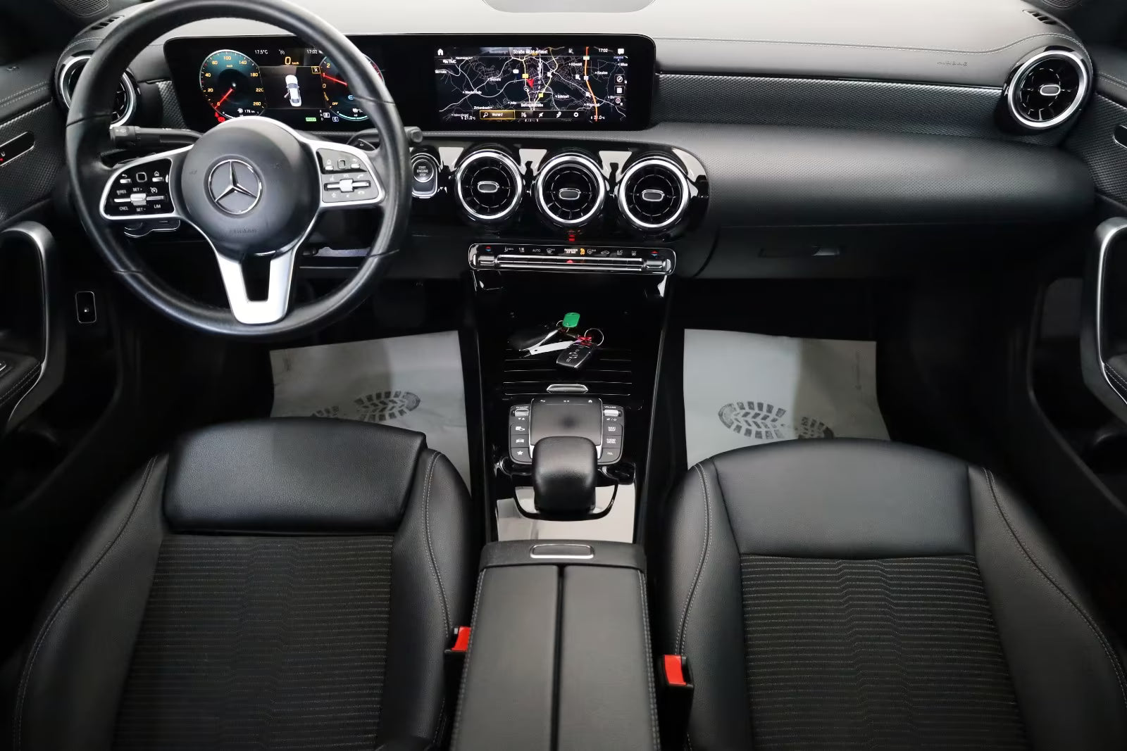 MERCEDES-BENZ CLA 250 e Coupé Progressive (218 CV) - Etiqueta CERO