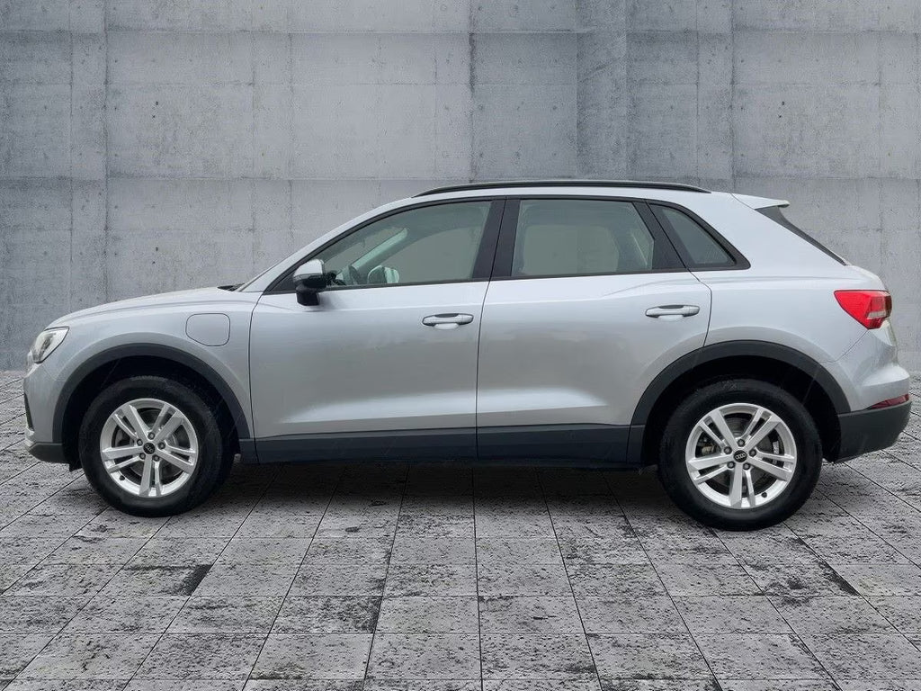 AUDI Q3 45 TFSI e Híbrido Enchufable (245 CV)