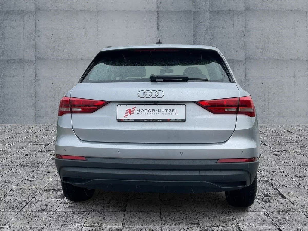 AUDI Q3 45 TFSI e Híbrido Enchufable (245 CV)