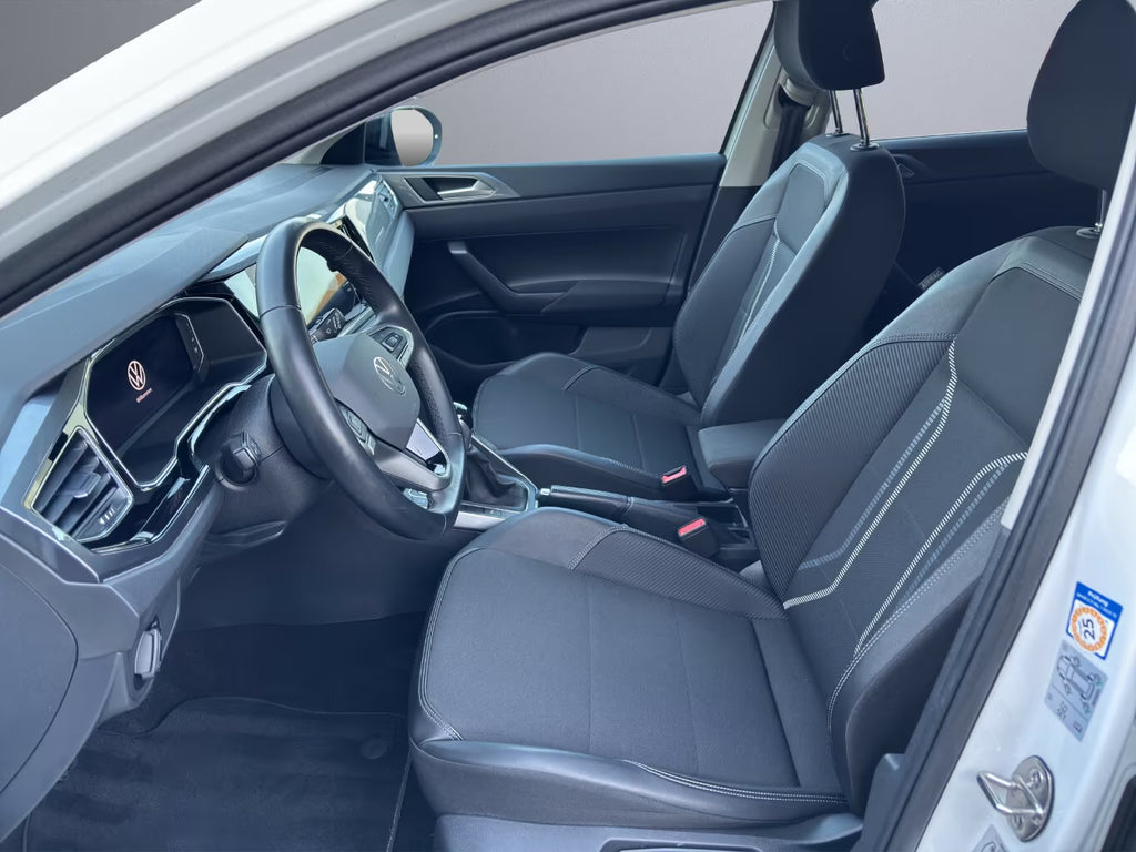 VOLKSWAGEN Taigo 1.0 TSI Style (Matrix LED &amp; Techo Panorámico)