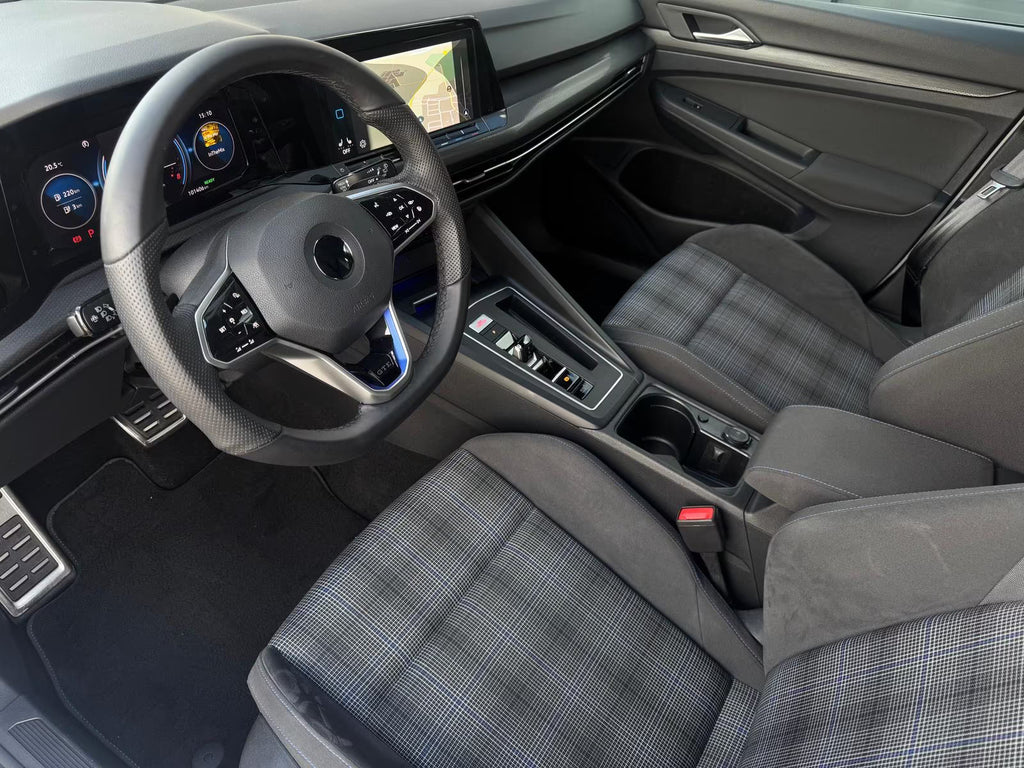 Volkswagen Golf GTE eHybrid (2022)