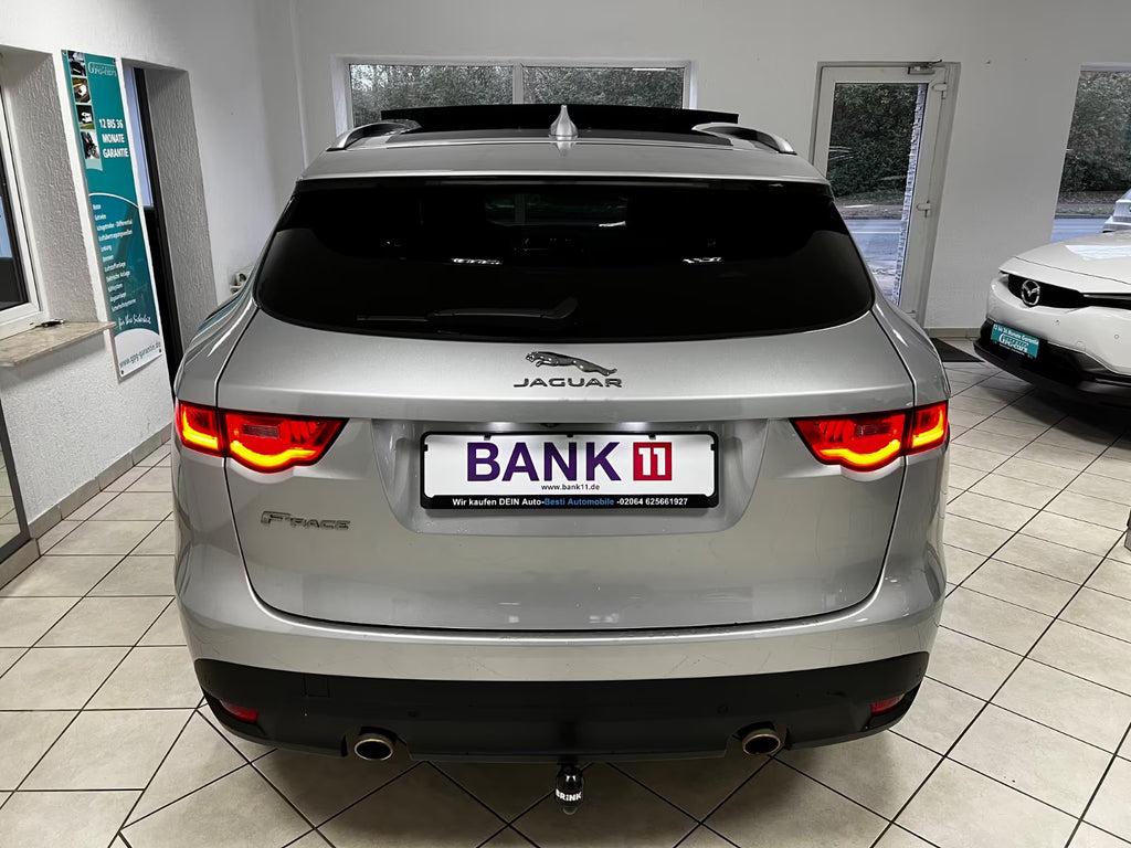 JAGUAR F-Pace 2.0 AWD R-Sport (250 CV)