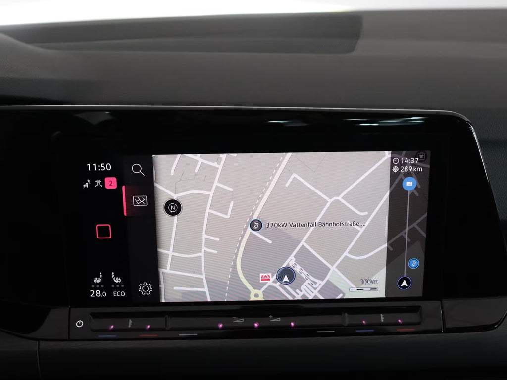 VOLKSWAGEN Golf VIII 1.4 eHybrid Style (Batería Certificada)