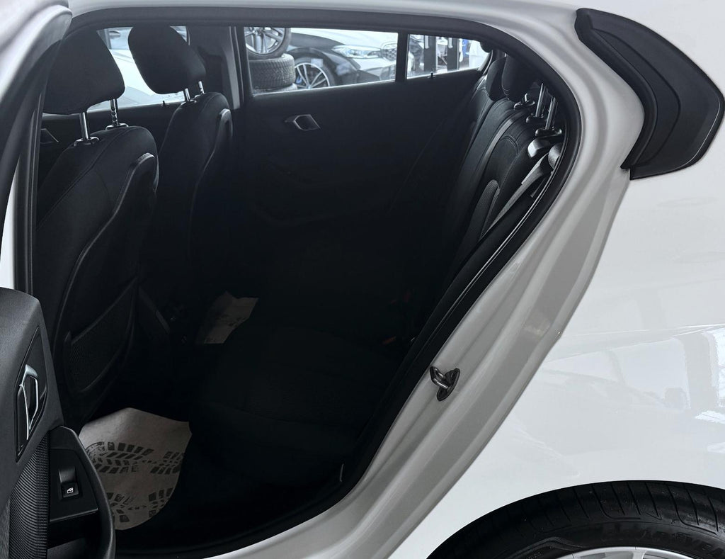 BMW 120i Automático Advantage (178 CV)