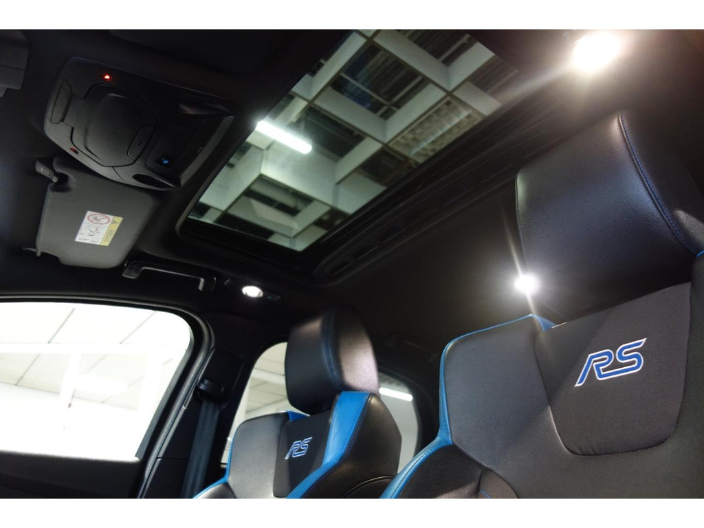 Ford Focus RS 350 CV con Techo Solar