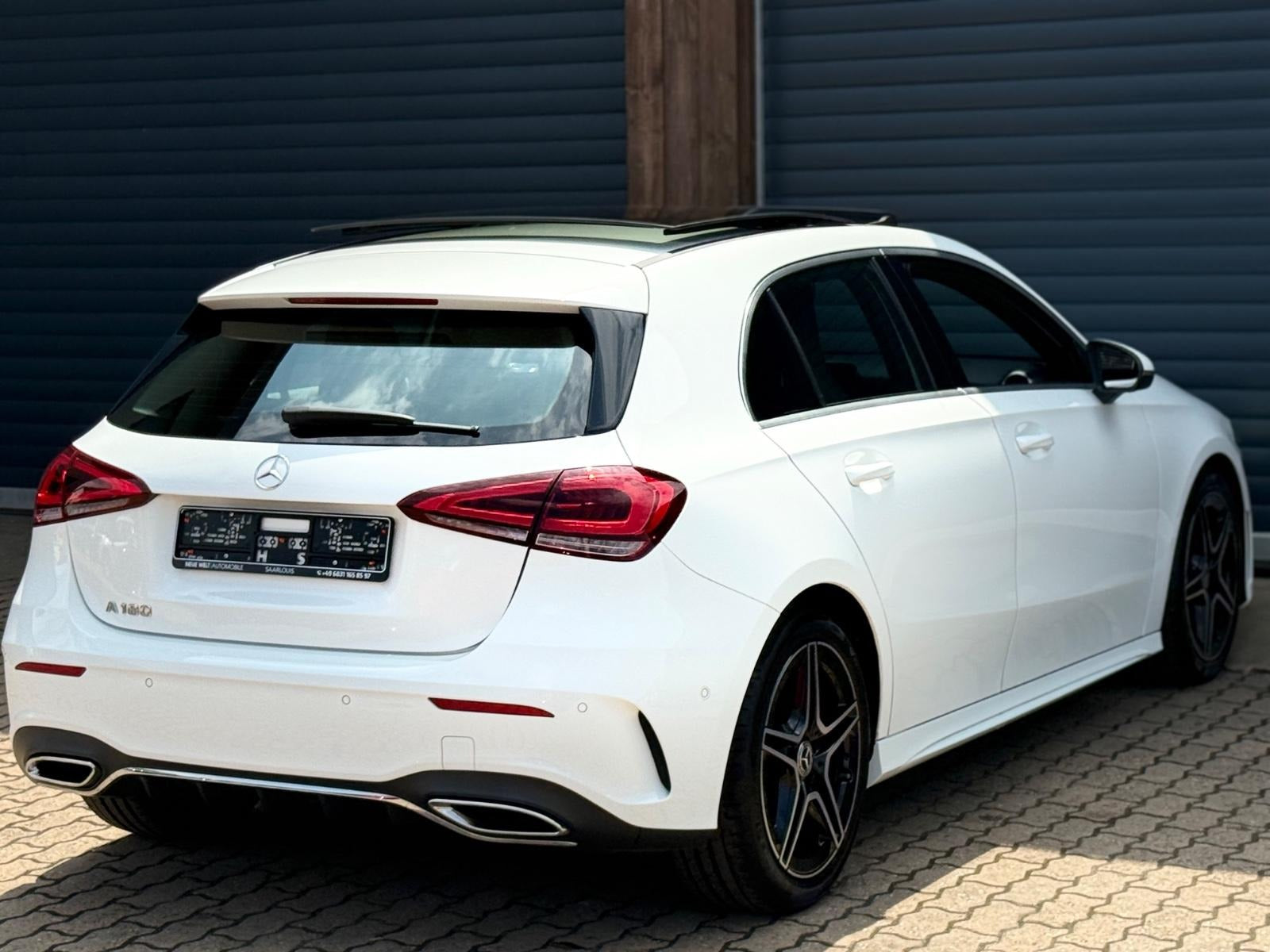 MERCEDES-BENZ A 180 AMG LINE (2022) - UNIDAD POLARWEISS