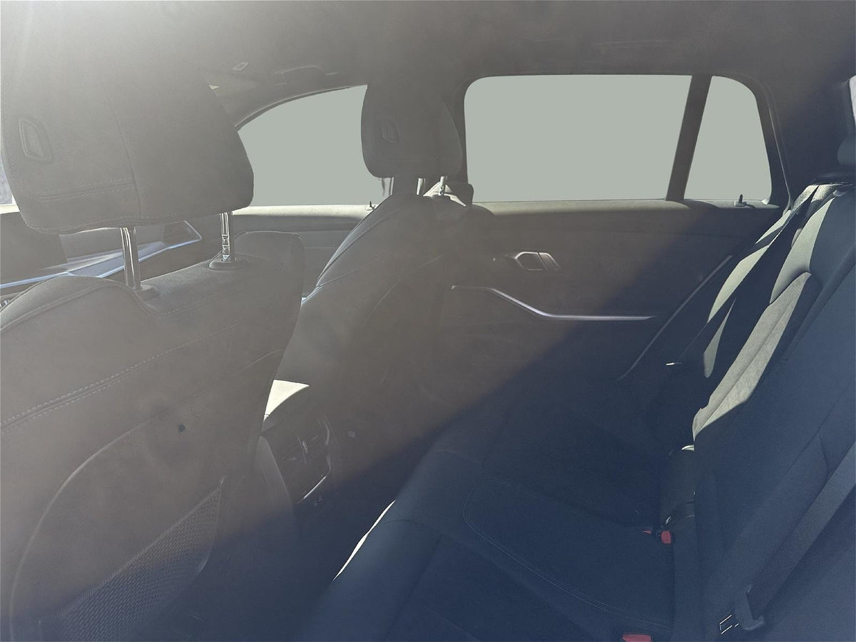 BMW 330e Touring M Sport (2023) – Importación Premium Directa de Concesionario Oficial