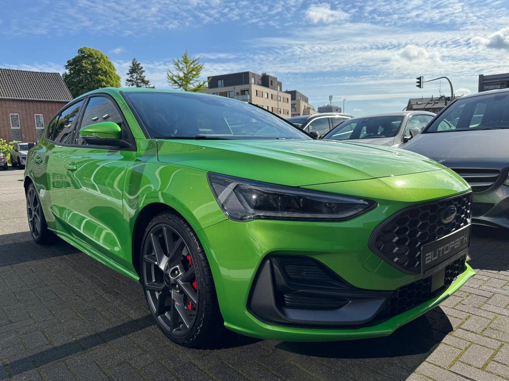 Ford Focus ST X 2.3 EcoBoost 280CV - "Mean Green" (2024)