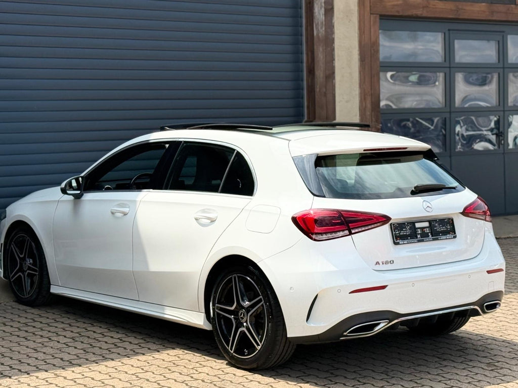 MERCEDES-BENZ A 180 AMG LINE (2022) - UNIDAD POLARWEISS