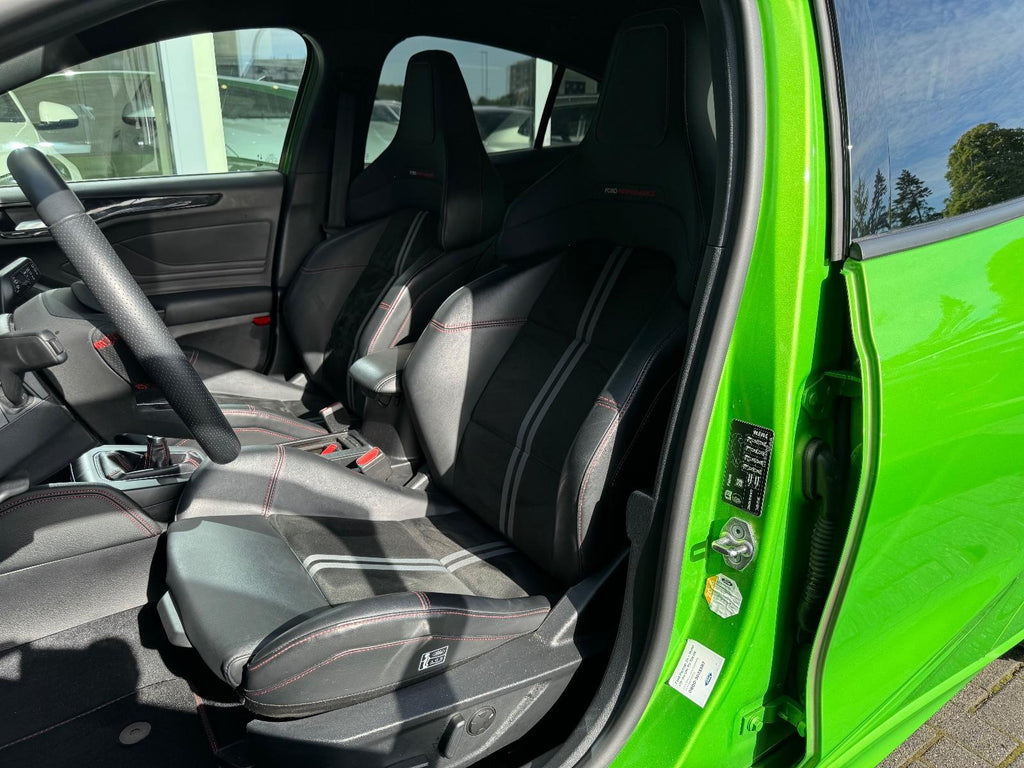 Ford Focus ST X 2.3 EcoBoost 280CV - "Mean Green" (2024)