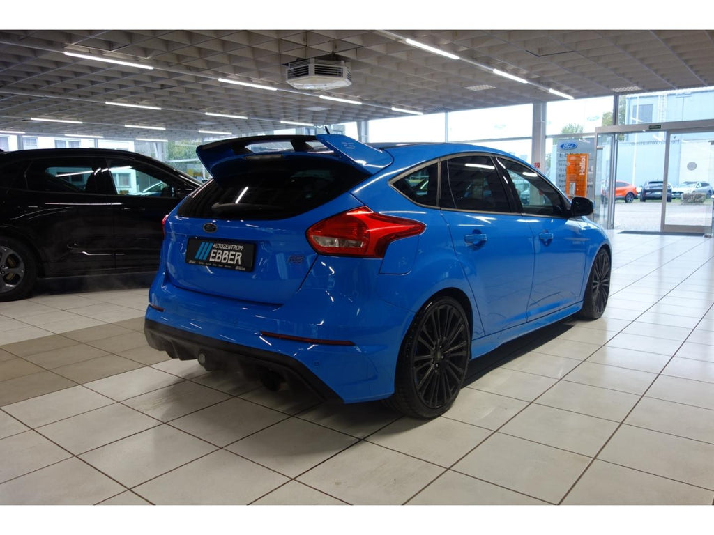 Ford Focus RS 350 CV con Techo Solar