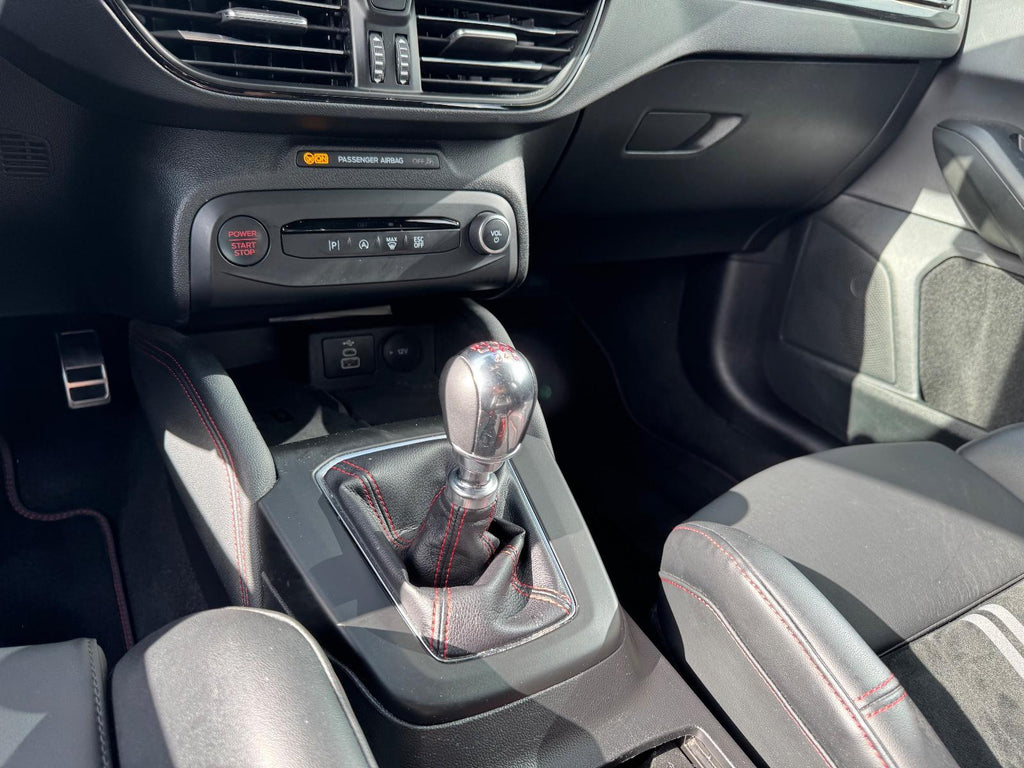 Ford Focus ST X 2.3 EcoBoost 280CV - "Mean Green" (2024)