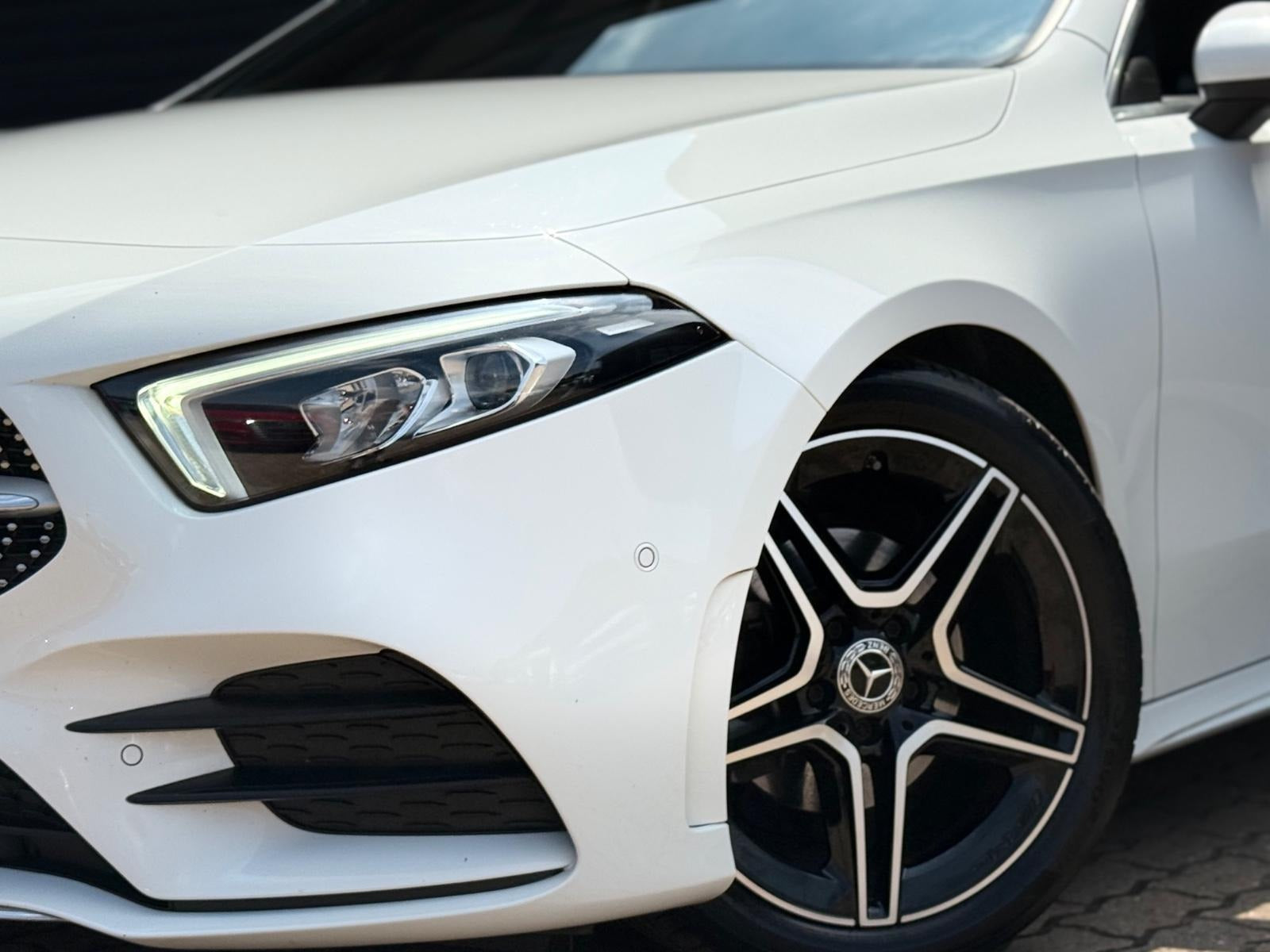 MERCEDES-BENZ A 180 AMG LINE (2022) - UNIDAD POLARWEISS