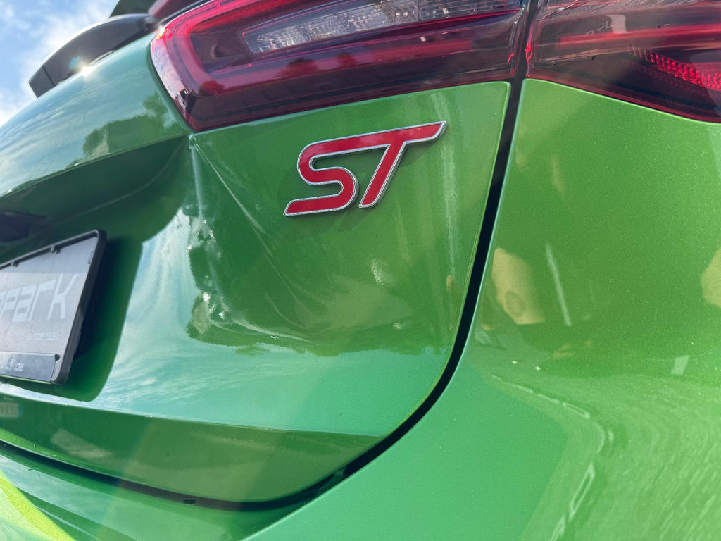 Ford Focus ST X 2.3 EcoBoost 280CV - "Mean Green" (2024)