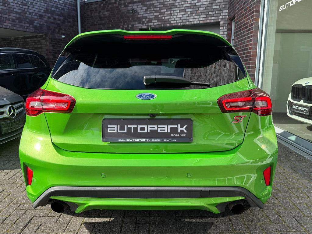 Ford Focus ST X 2.3 EcoBoost 280CV - "Mean Green" (2024)