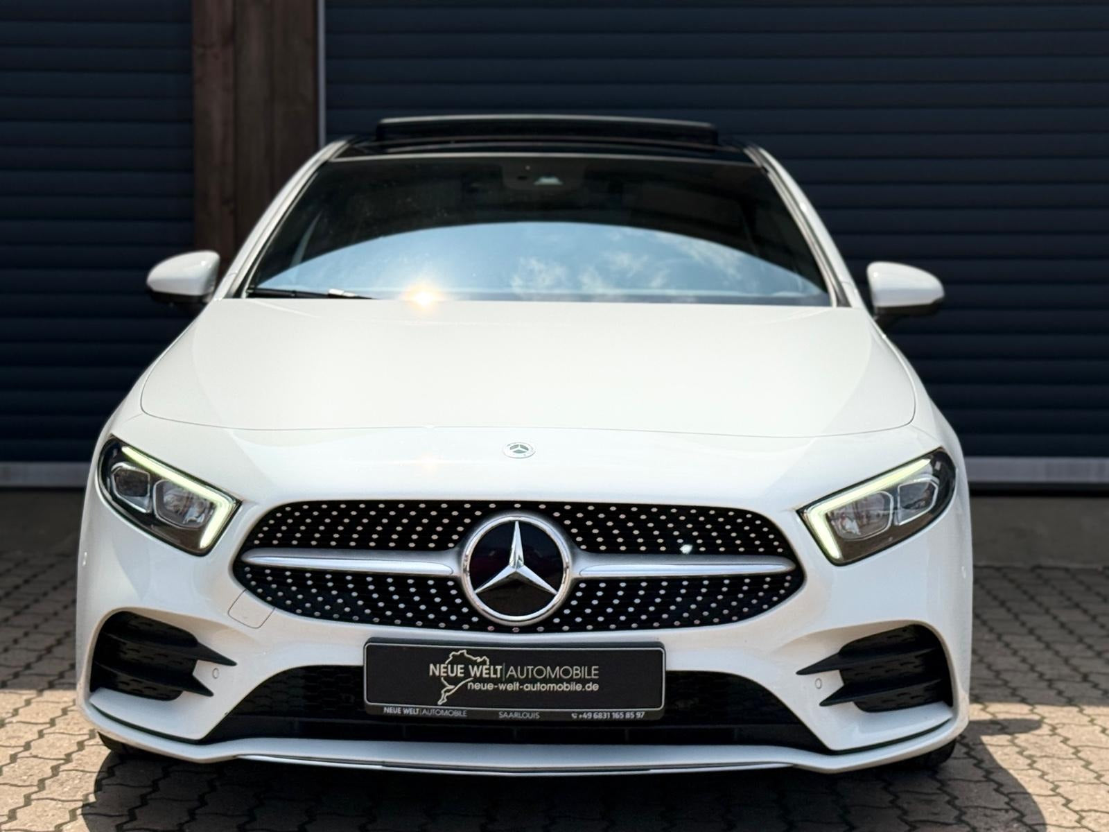 MERCEDES-BENZ A 180 AMG LINE (2022) - UNIDAD POLARWEISS